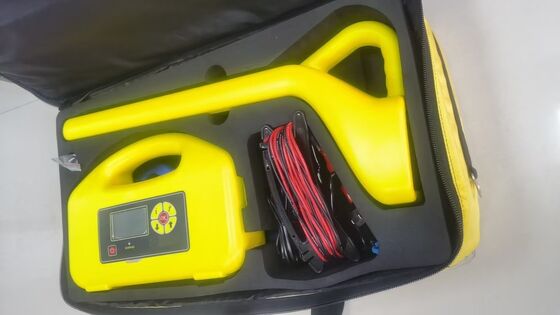 Detector de tubulações subterrâneas Detecta localização Direção e profundidade de tubulações subterrâneas