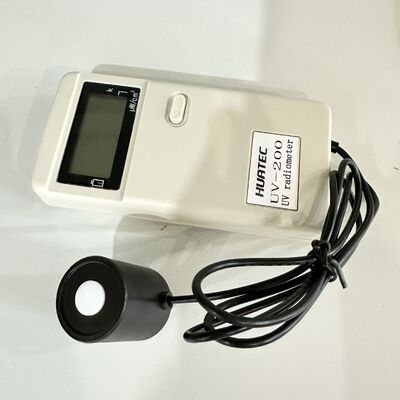 UV-200 Teste de intensidade UV de alta precisão ± 5% de precisão Radiômetro Ultravioleta de mão Saneamento Médico Detector de irradiação de luz UV