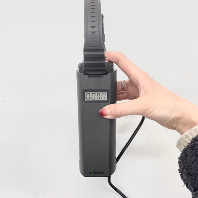 Tipo de relógio HRD-3 Dosímetro pessoal com gama de exibição LCD Hp 10 0.00μSv-9999mSv e erro inerente relativo ±10% 1mSv/h Cs-137