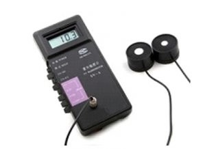 Radiômetro UV-B portátil de canal único