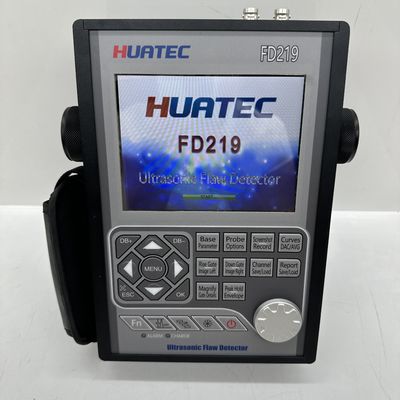 FD219 Detector de defeitos ultra-sônicos de alta precisão Calibração automática Medição da altura da rachadura Correção da superfície curva