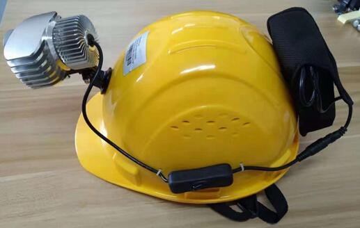 Detector de falhas magnéticas de luz UV-150