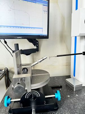SRT-210G Tester de análise de perfil de contorno de rugosidade com alcance de medição de 100 mm