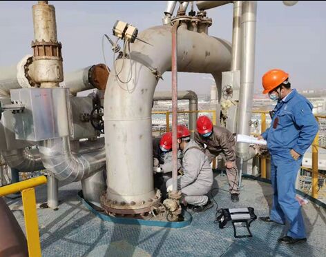 Detecção de Espessura de Parede de Tubo Metálico HEF-17B por Corrente Parasita Pulsada