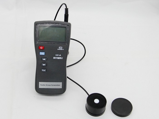 Medida uv do radiômetro da precisão de fontes luminosas e de sistemas da irradiação